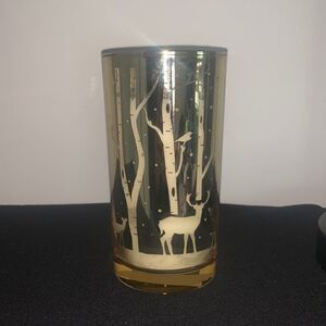 Candle Beautiful Winter Holiday 9.5 oz. Silver Deer in Forest